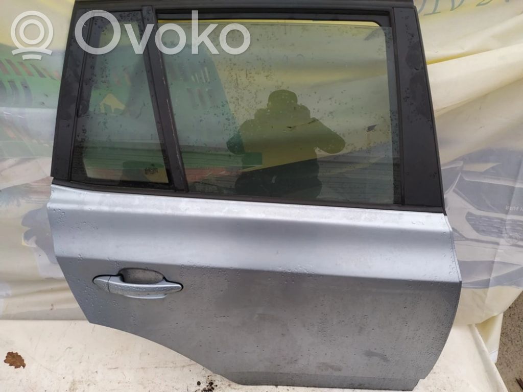 Rear door