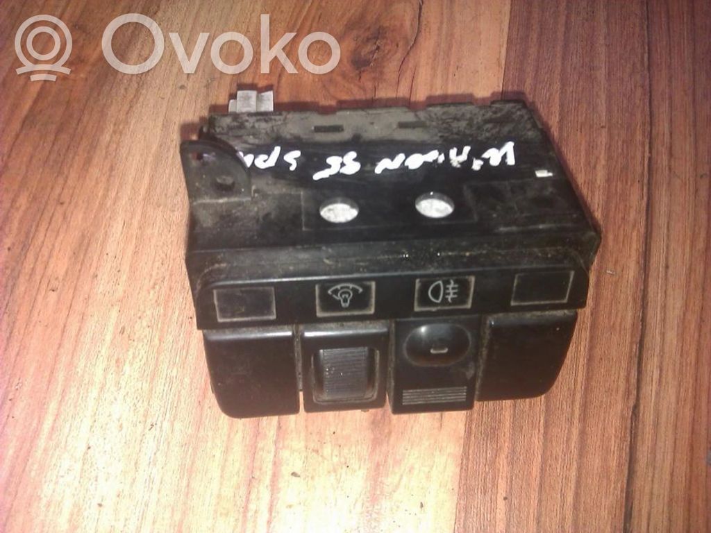 Sumuvalojen kytkin