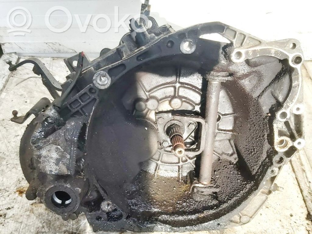 Peugeot 406 Cutie viteze manuală cu 5 trepte 