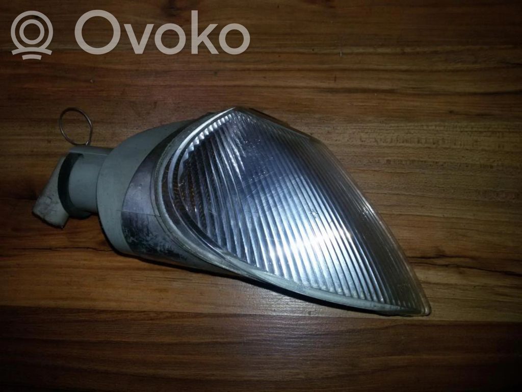 Renault Laguna I Frontblinker 