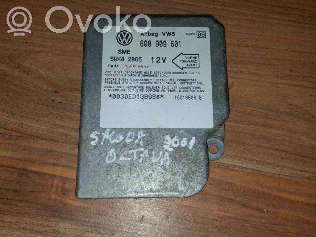 Skoda Octavia Mk1 (1U) Sterownik / Moduł Airbag 
