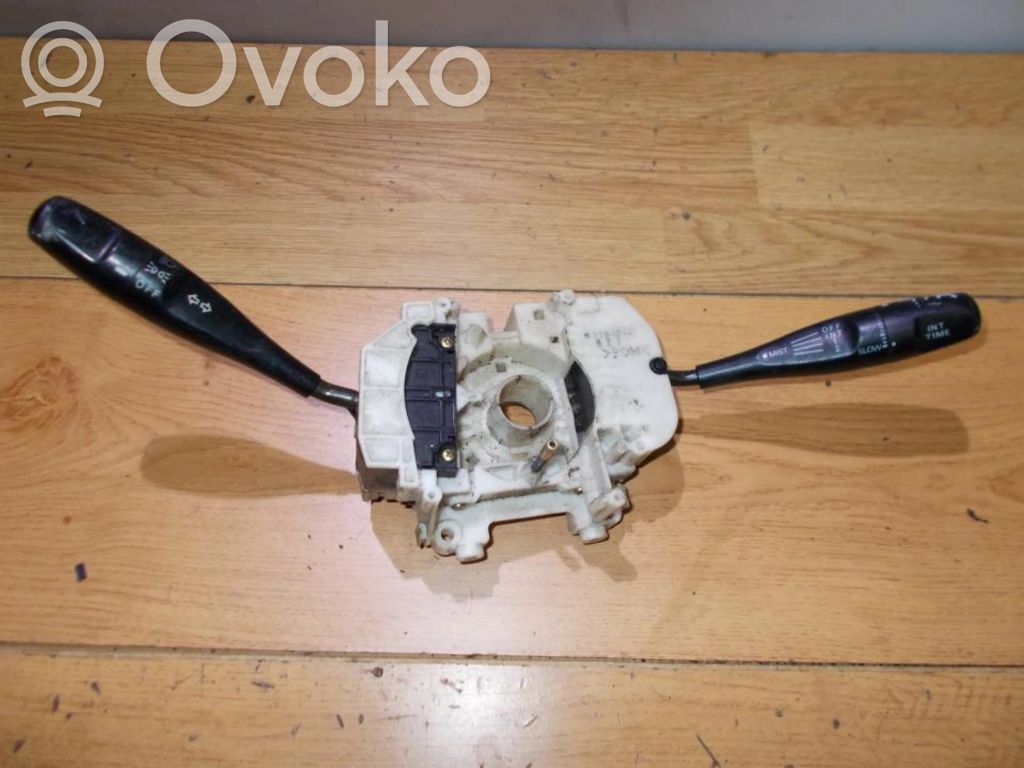 Mitsubishi Colt Leva/interruttore dell’indicatore di direzione e tergicristallo 
