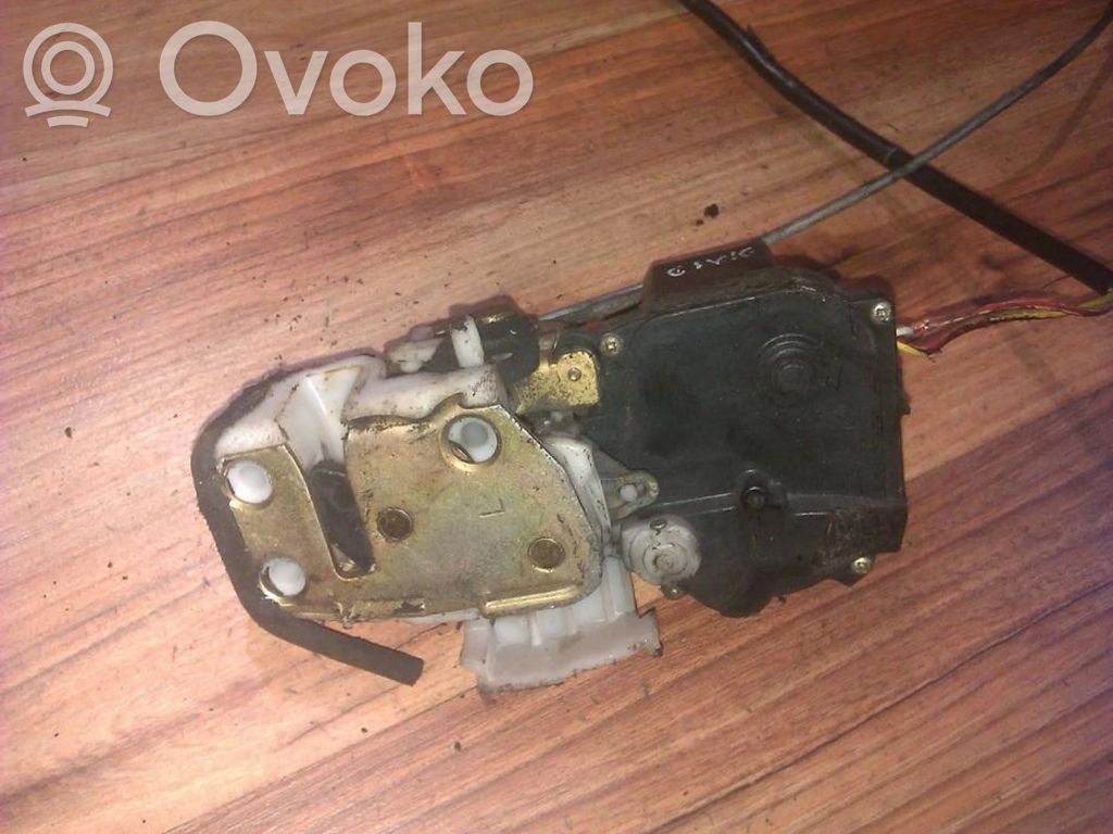 Rover 414 - 416 - 420 Serratura portiera posteriore 