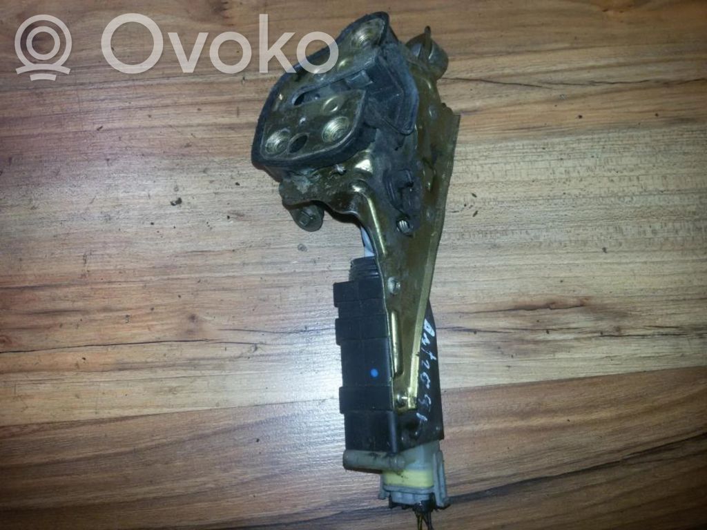Opel Astra G Zamek drzwi tylnych