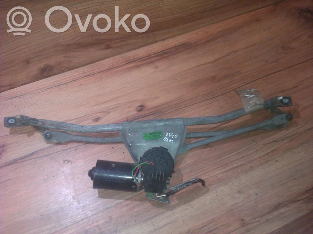 Volvo 440 Mechanizm i silniczek wycieraczek szyby przedniej / czołowej 