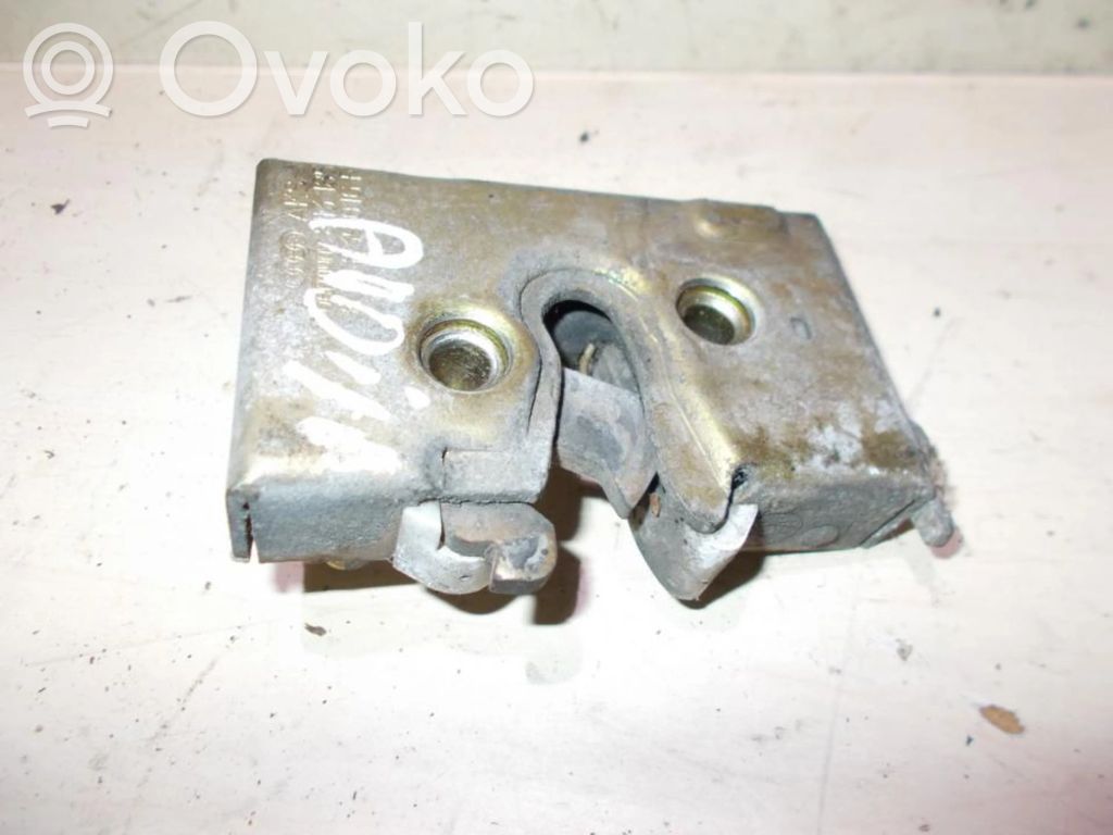 Audi 80 90 B3 Takaoven lukko 