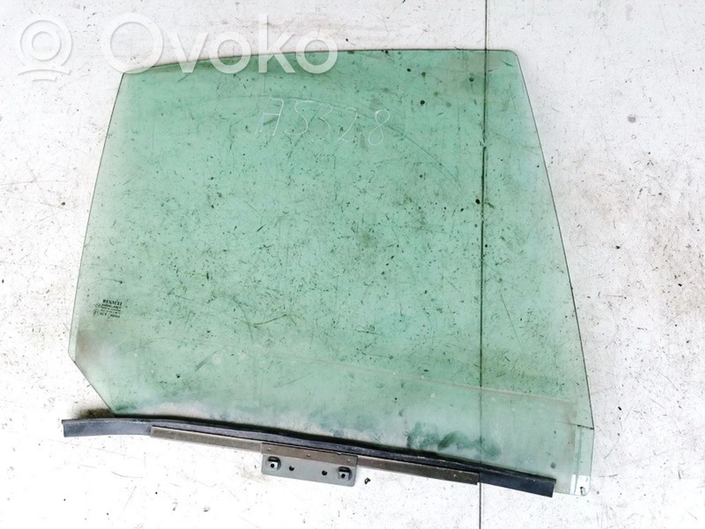 Takaoven ikkunalasi