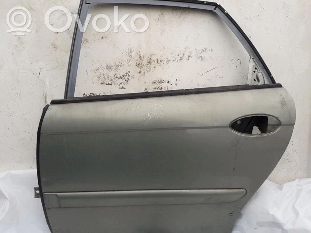 Rear door