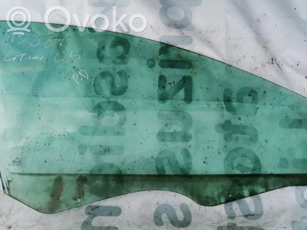 Etuoven ikkunalasi, neliovinen malli