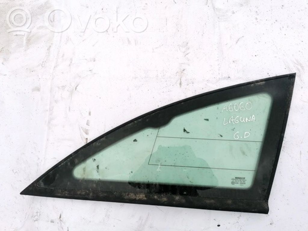 Rear side window
