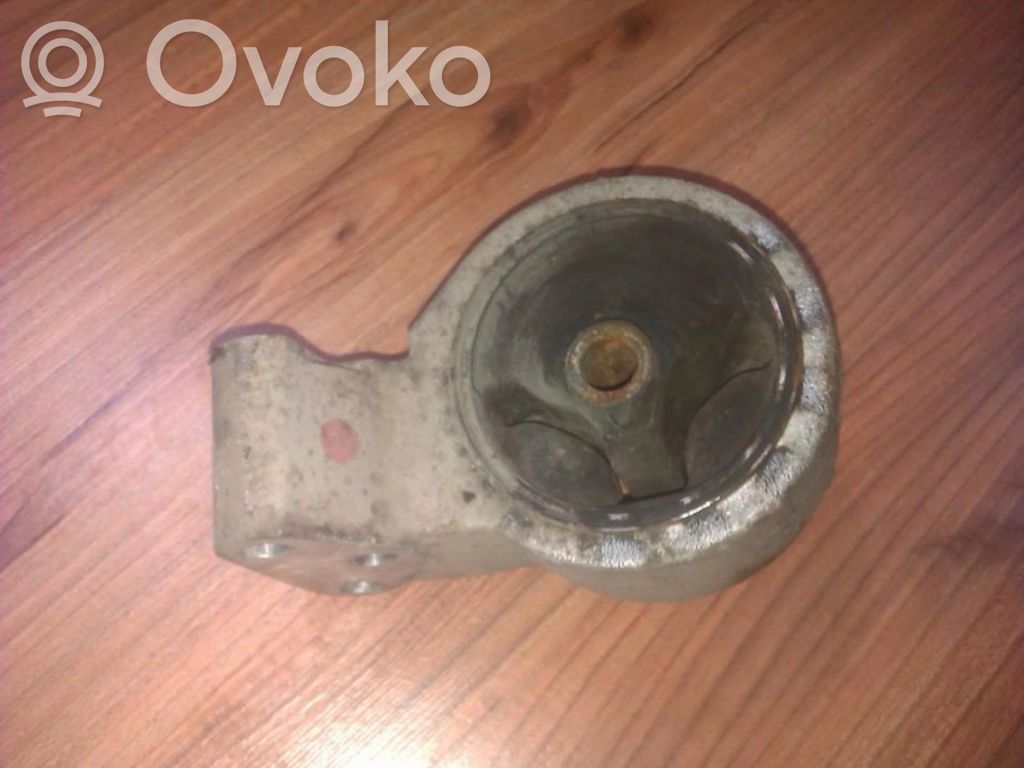 Mitsubishi Carisma Engine mount bracket 