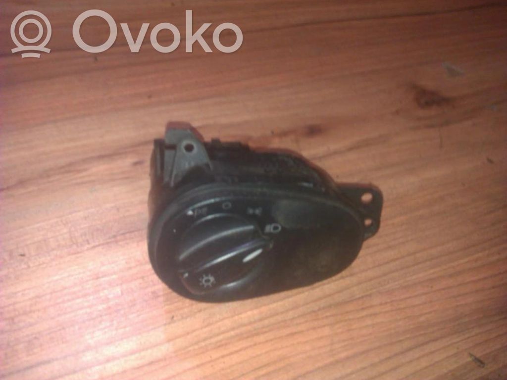 Ford Focus Light switch 