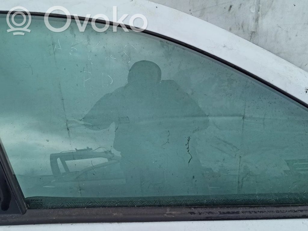Renault Laguna II Szyba drzwi przednich 