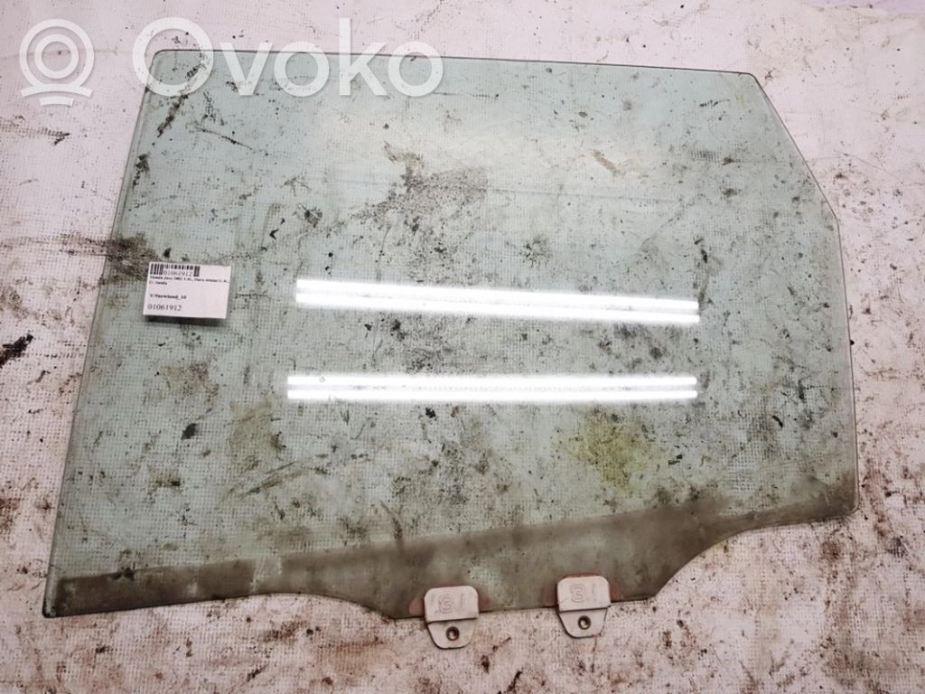 Takaoven ikkunalasi   JUODA,JUODA