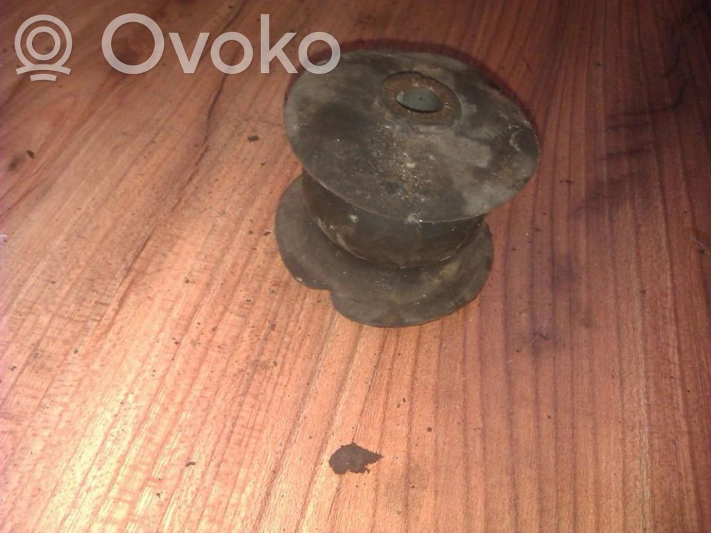 Engine mount bracket   W176863,W176863