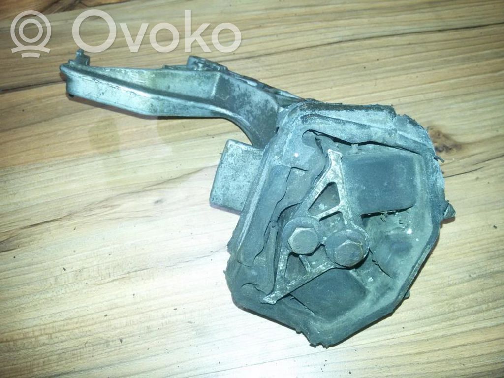Opel Astra F Engine mount bracket 