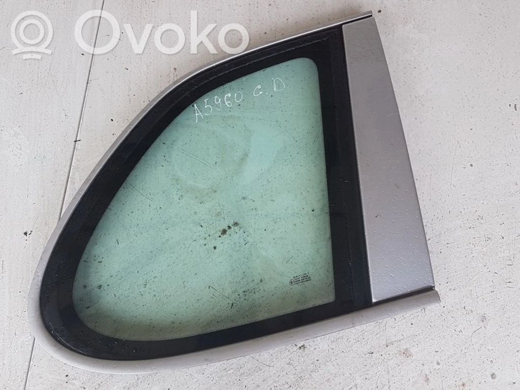 Porsche Cayenne (9PA) Geam lateral spate