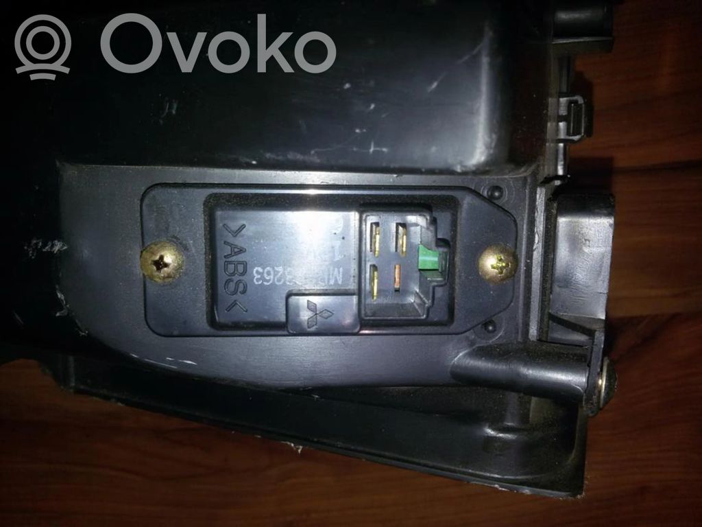 Mitsubishi Galant Motor aerotermă/rezistor ventilator 