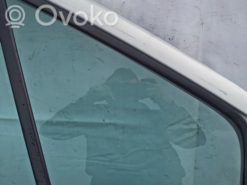 Renault Scenic I Fenêtre latérale avant / vitre triangulaire (4 portes)
