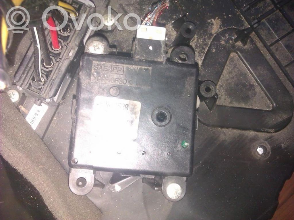 Stellmotor Heizung Klima   45261530,45261530