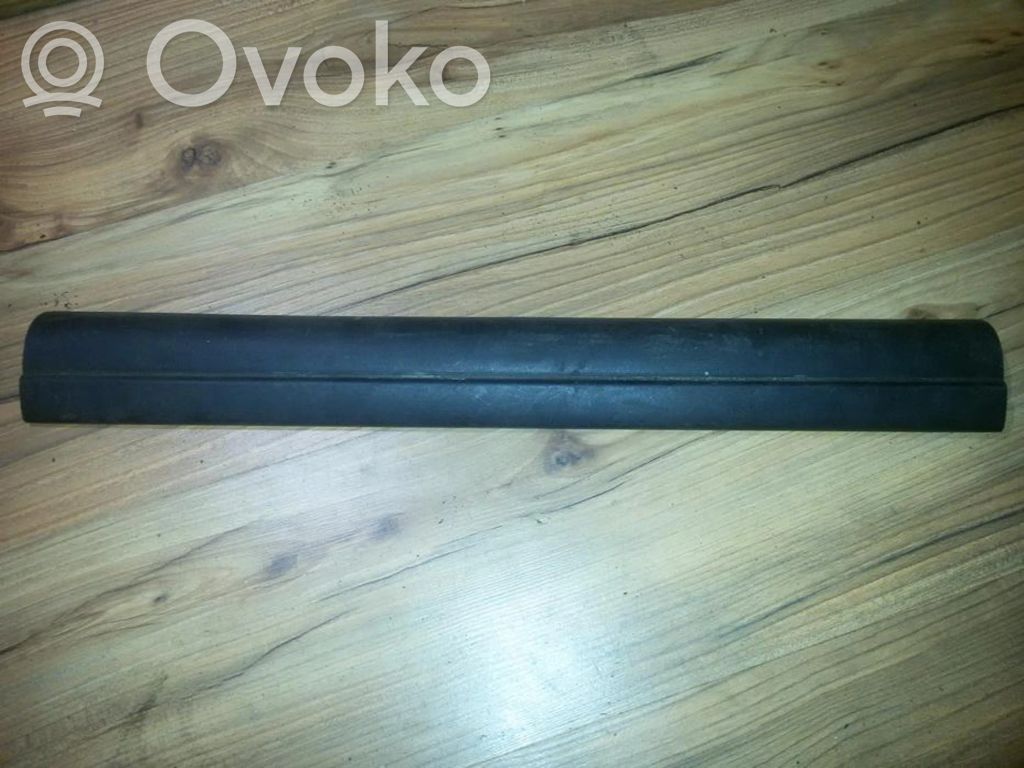 BMW 3 E46 Copertura del rivestimento del sottoporta anteriore 