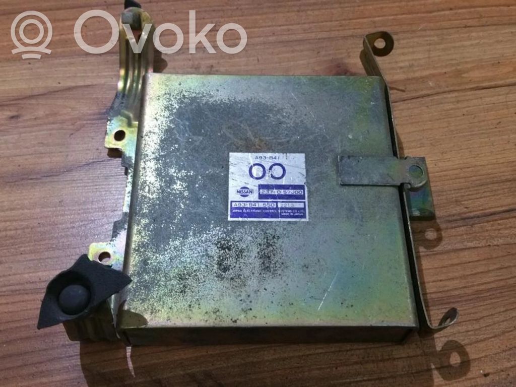 Nissan Primera Engine control unit/module 