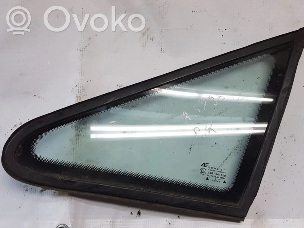 Front triangle window/glass