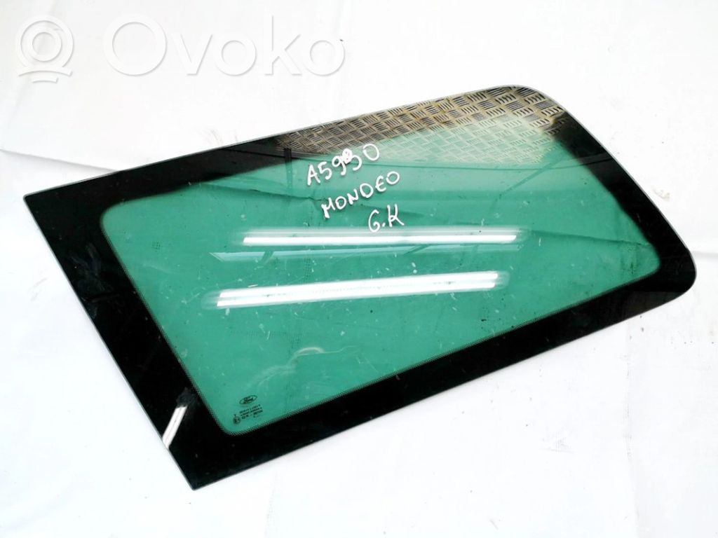 Rear side window