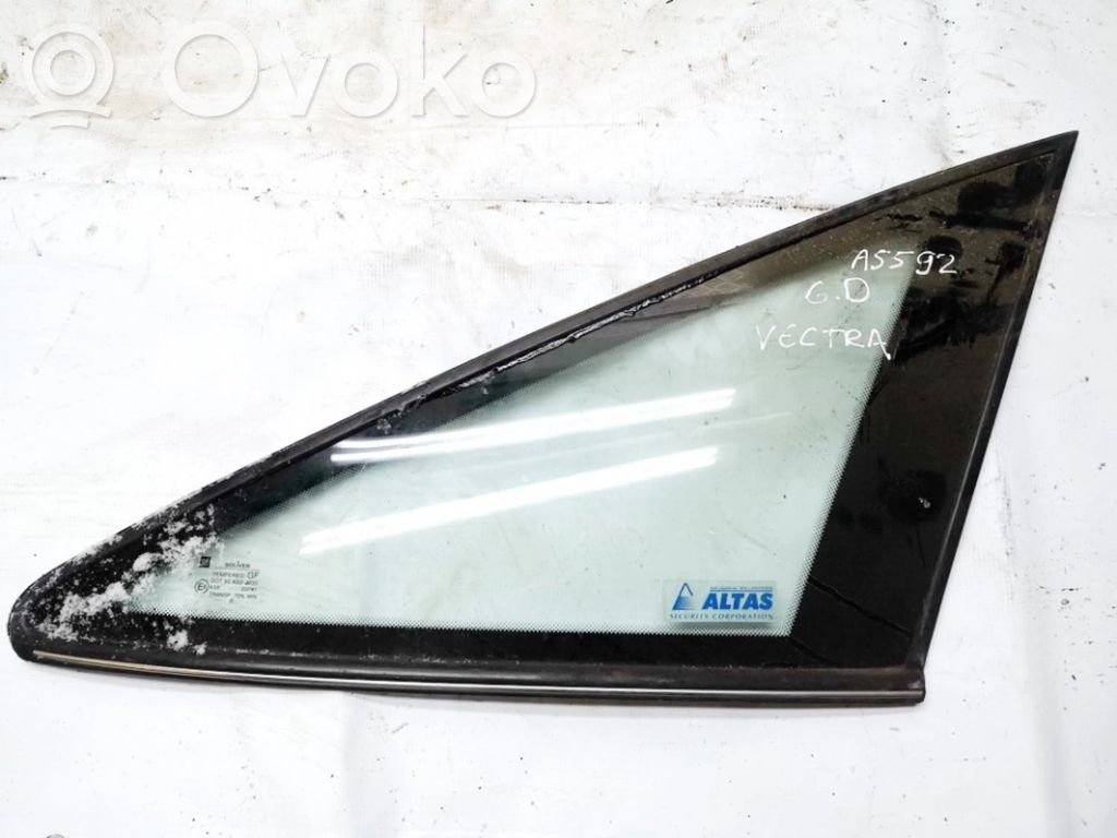 Rear side window