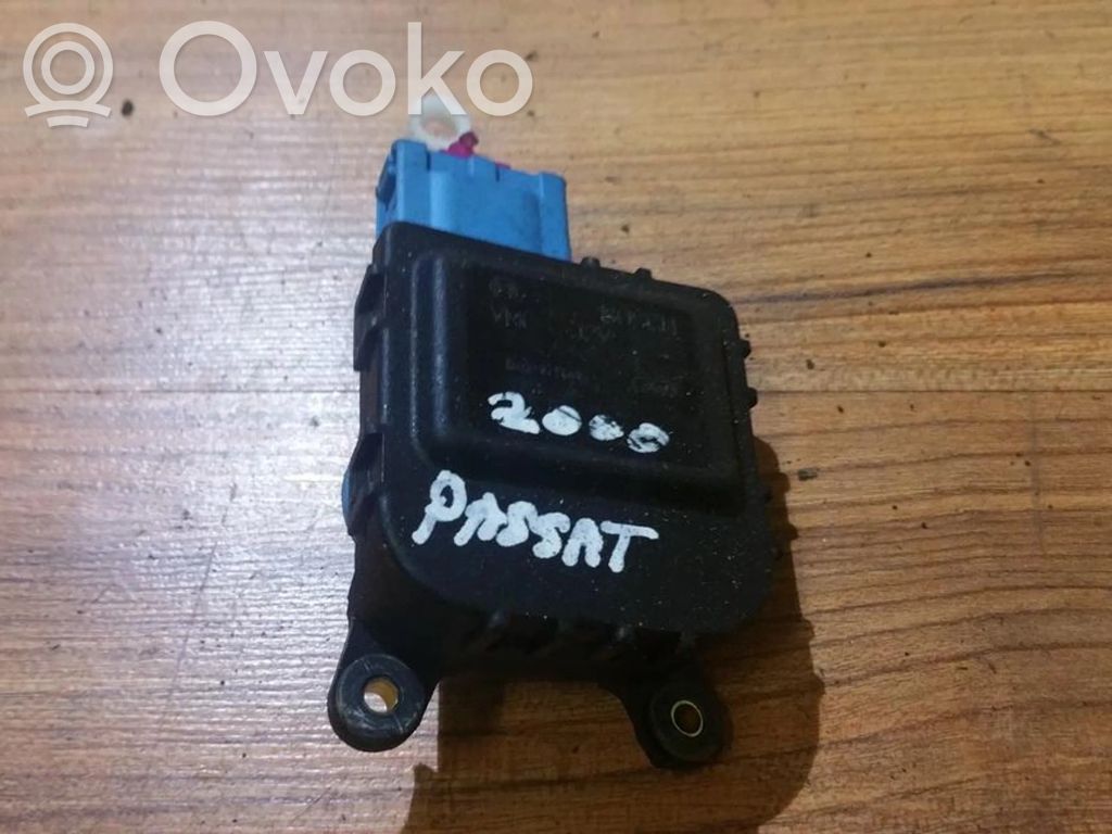 Volkswagen PASSAT B5 Silniczek nagrzewnicy 