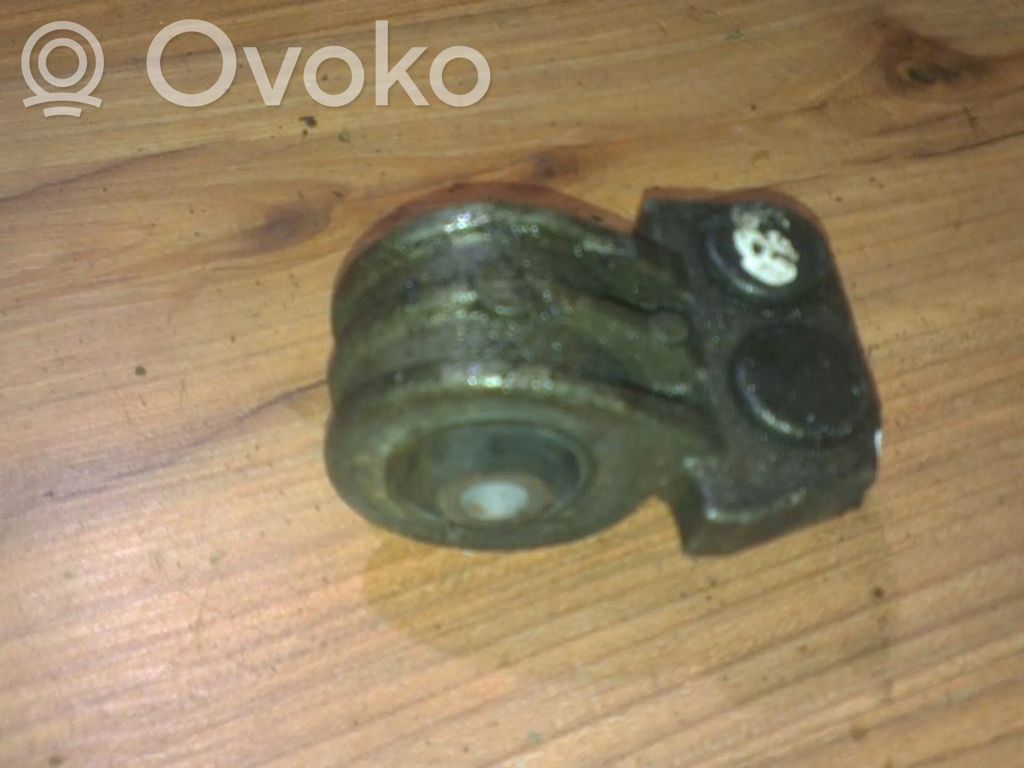 Volvo S80 Suport tampon motor