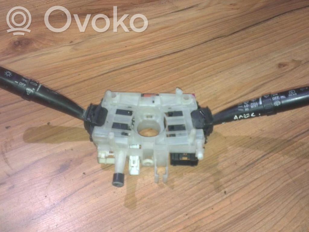 Subaru Legacy Commodo, commande essuie-glace/phare 