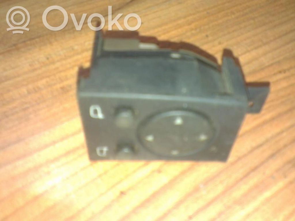 Wing mirror switch   4A0959565,NENUSTATTA,4A0959565,NENUSTATTA