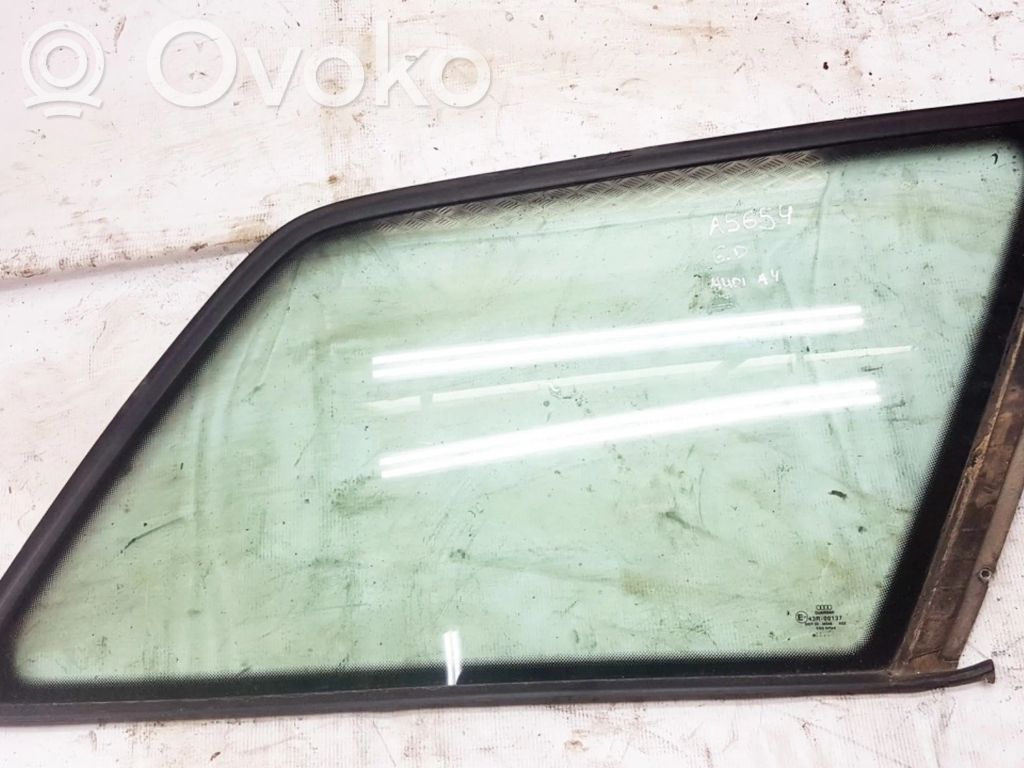 Vidrio lateral trasero
