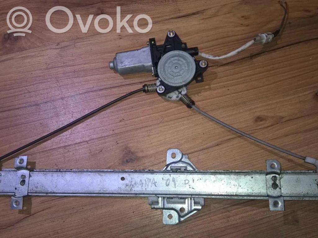 Suzuki Liana Alzacristalli del portellone scorrevole con motorino 