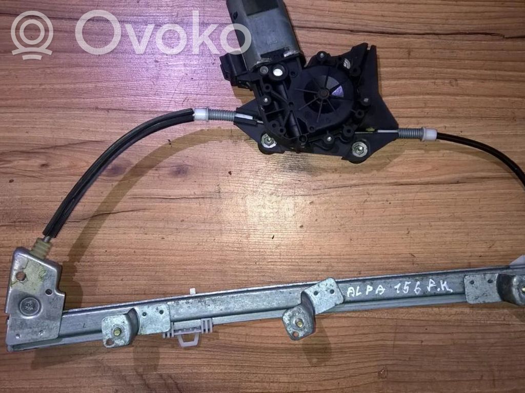 Alfa Romeo 156 Regulador con motor de la ventanilla de la puerta corredera