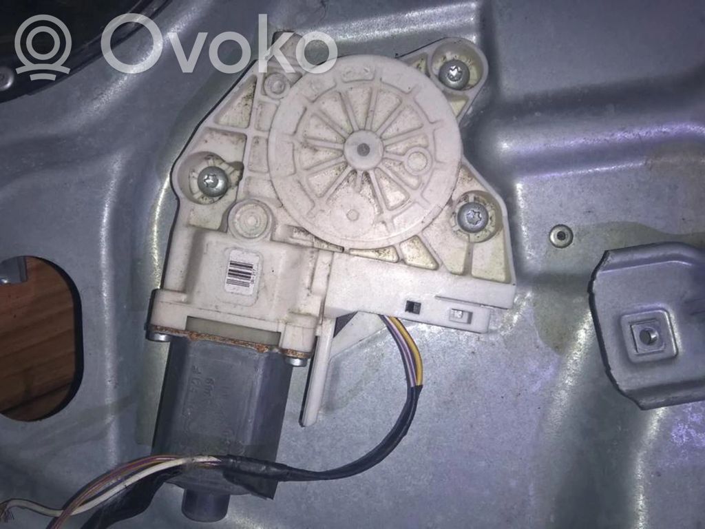 Ford Focus Motorino alzacristalli della portiera anteriore