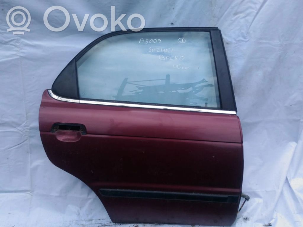 Suzuki Baleno EG Puerta trasera 