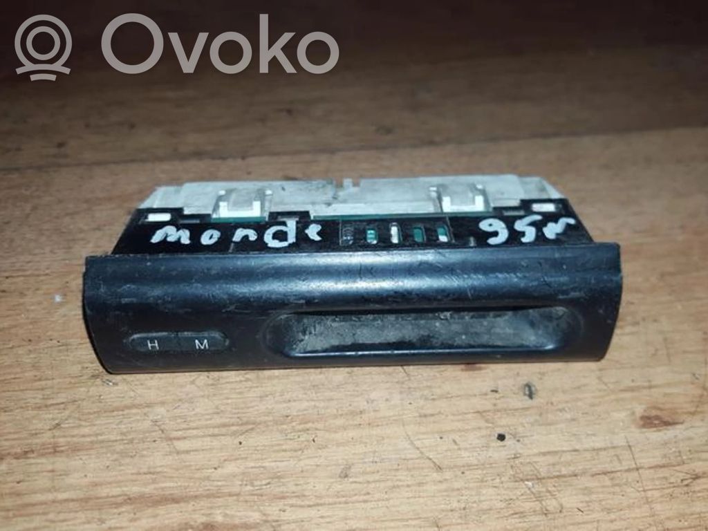 Ford Mondeo MK I Screen/display/small screen 