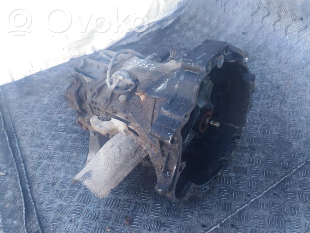 Audi A4 S4 B5 8D Scatola del cambio manuale a 5 velocità 