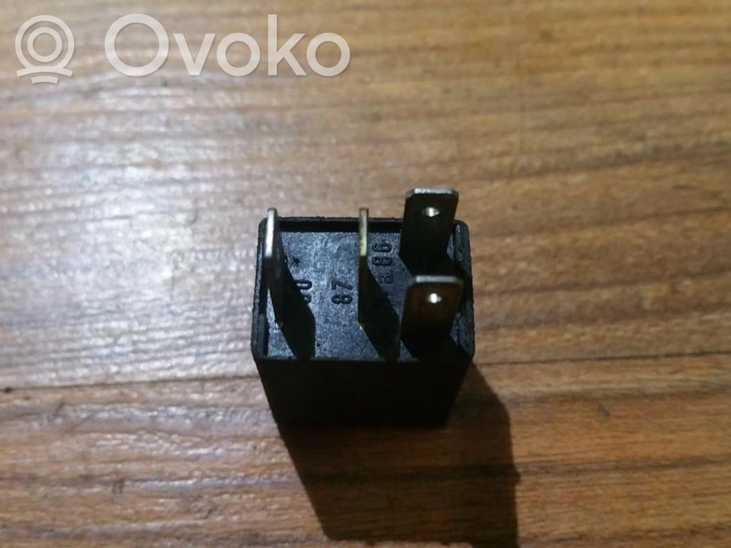 Altri relè   GM90229206,GM90229206