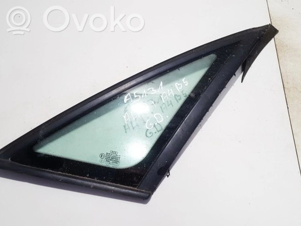 Rear side window