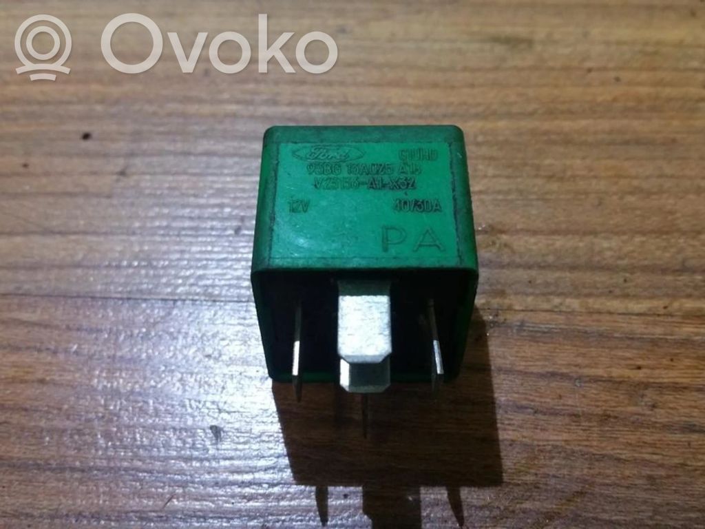 Ford Mondeo MK I Otros relés 