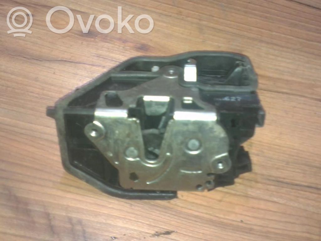 Mercedes-Benz A W169 Serratura portiera anteriore 