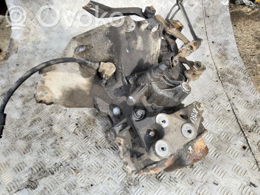 Opel Astra G Cutie viteze manuală cu 5 trepte 