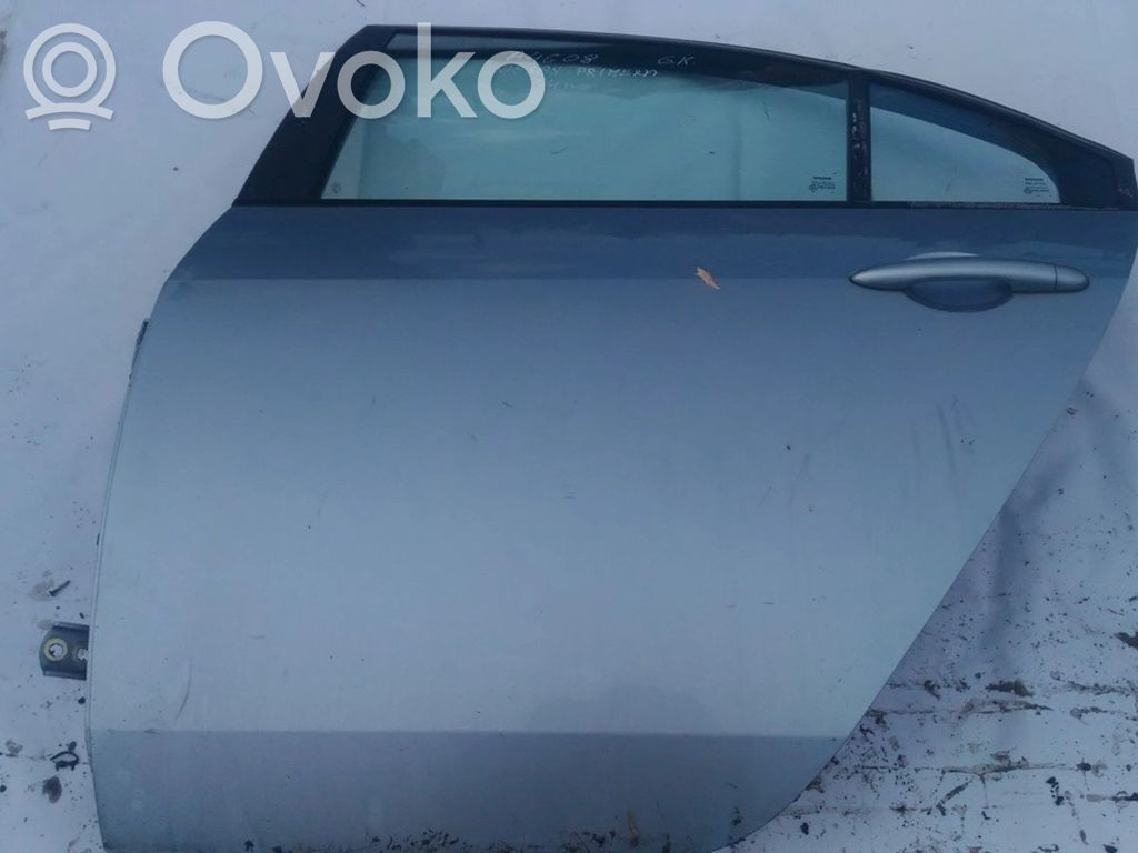 Nissan Primera Puerta trasera 