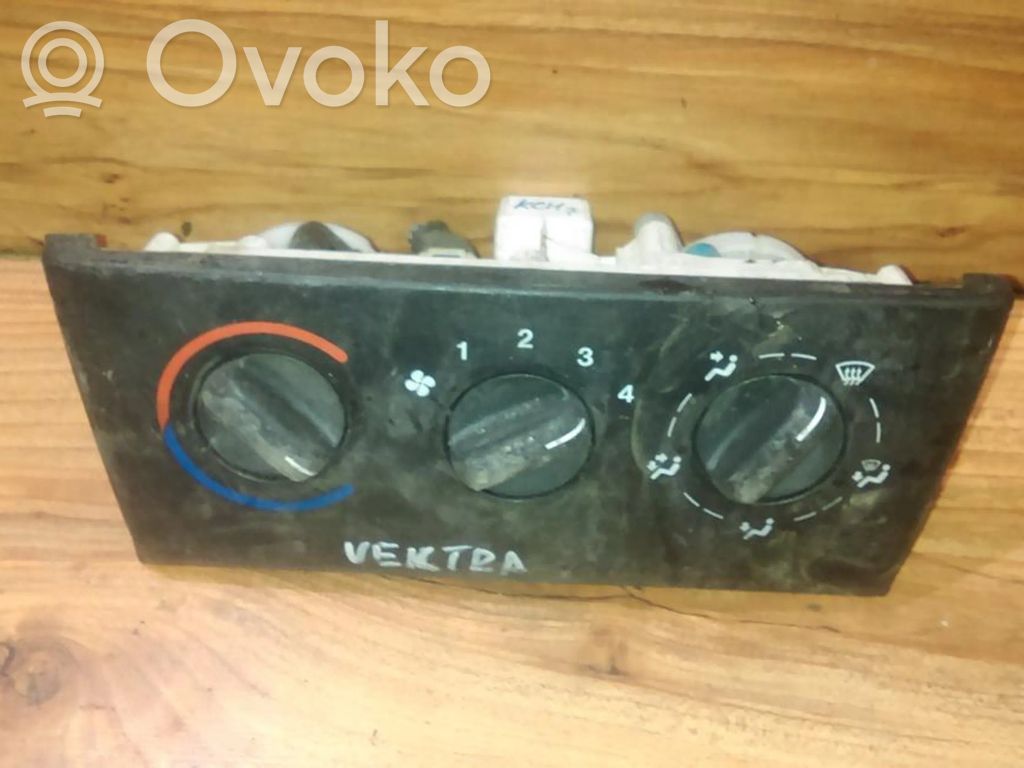 Opel Vectra B Centralina del climatizzatore