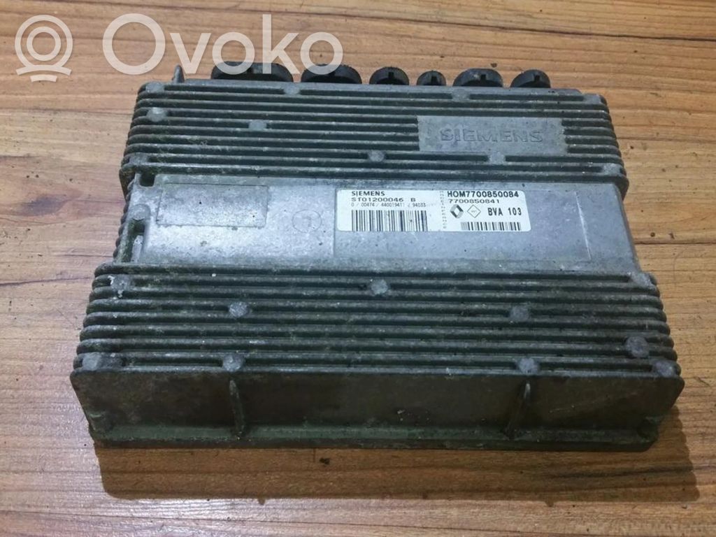 Renault 19 Engine control unit/module 