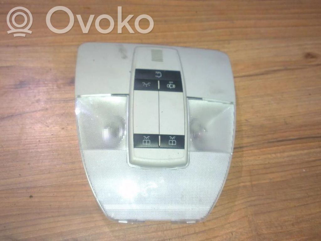 Mercedes-Benz A W169 Illuminazione sedili anteriori 