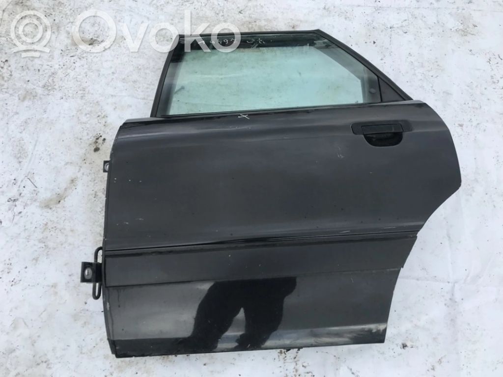 Ușă spate   JUODOS,JUODOS